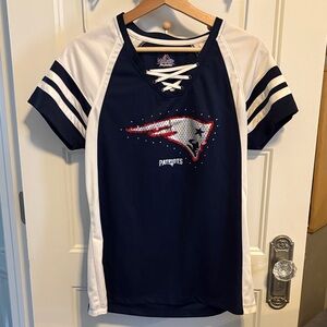 Súper Bowl Ready Women’s Patriots Top